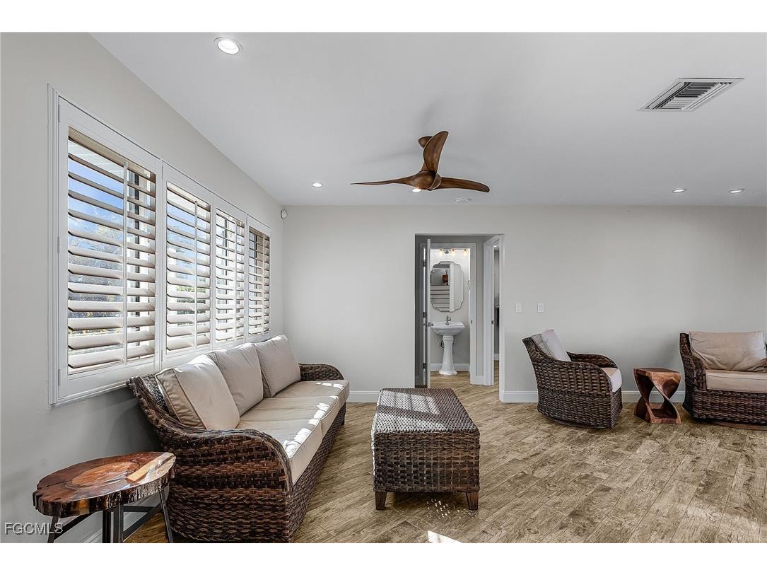 2729 N Ibis Court Saint James City FL 33956 2025016383 image6