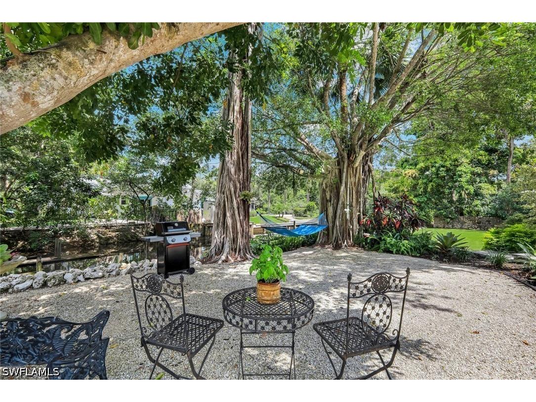27292 East Drive Bonita Springs FL 34135 226022601 image1