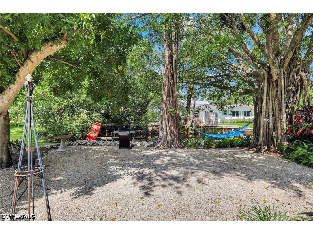 27292 East Drive Bonita Springs FL 34135 226022601 image28