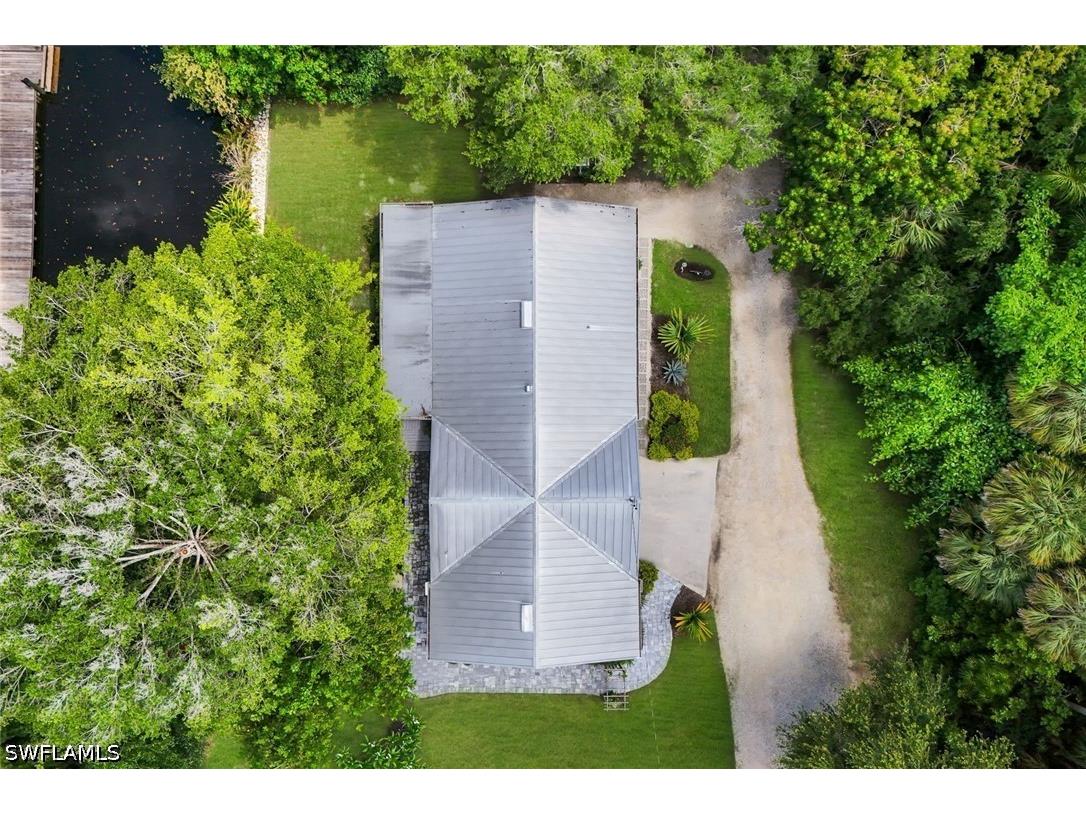27292 East Drive Bonita Springs FL 34135 226022601 image37