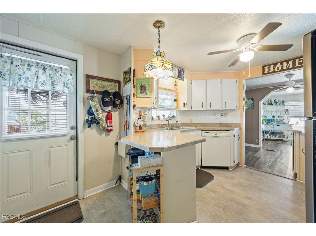 273 Boros Drive North Fort Myers FL 33903 2026003823 image25