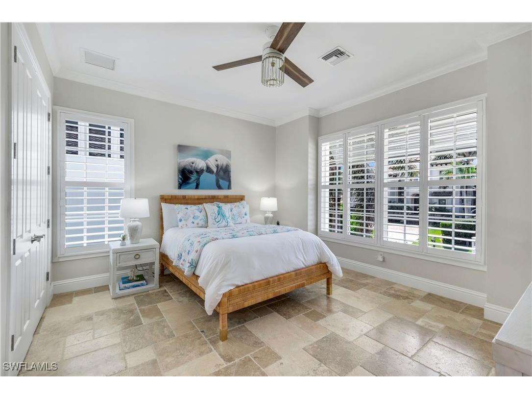 273 Egret Avenue Naples FL 34108 225064483 image23