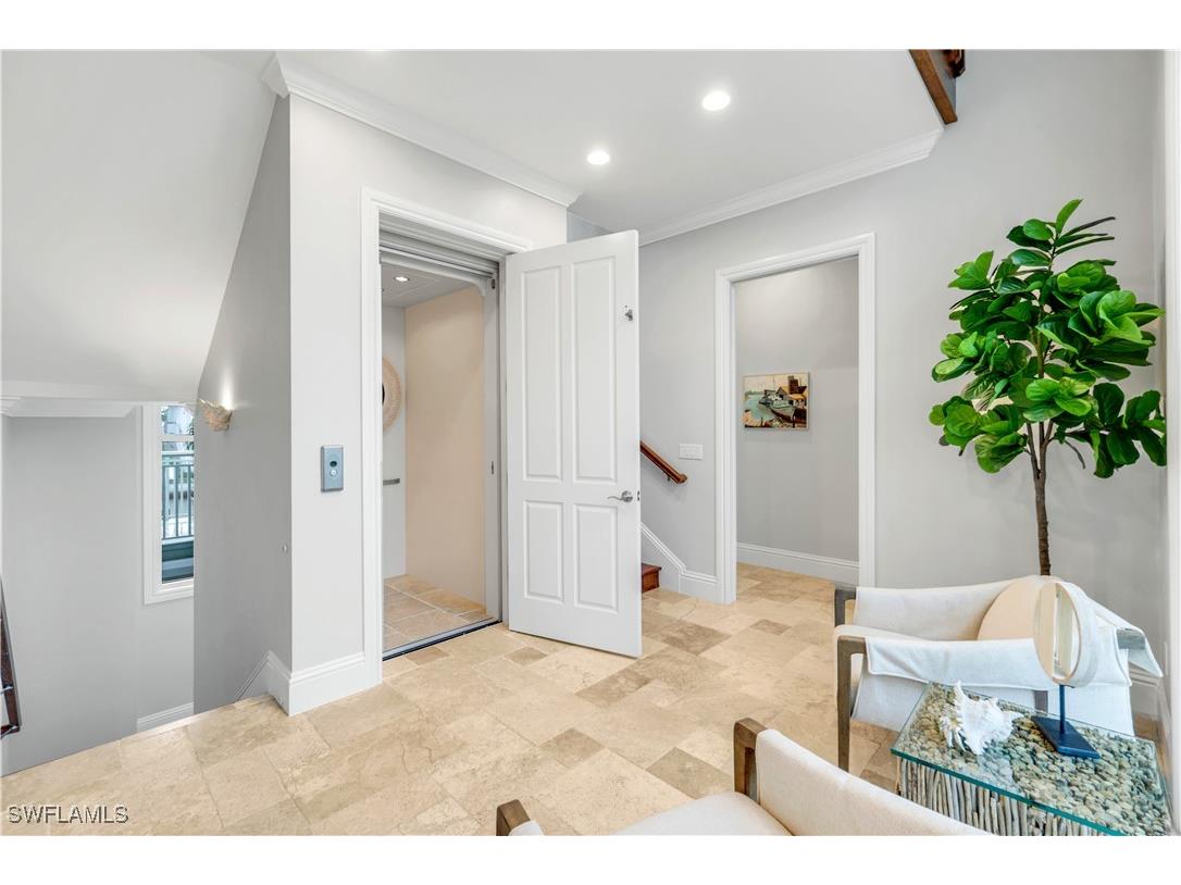 273 Egret Avenue Naples FL 34108 225064483 image25