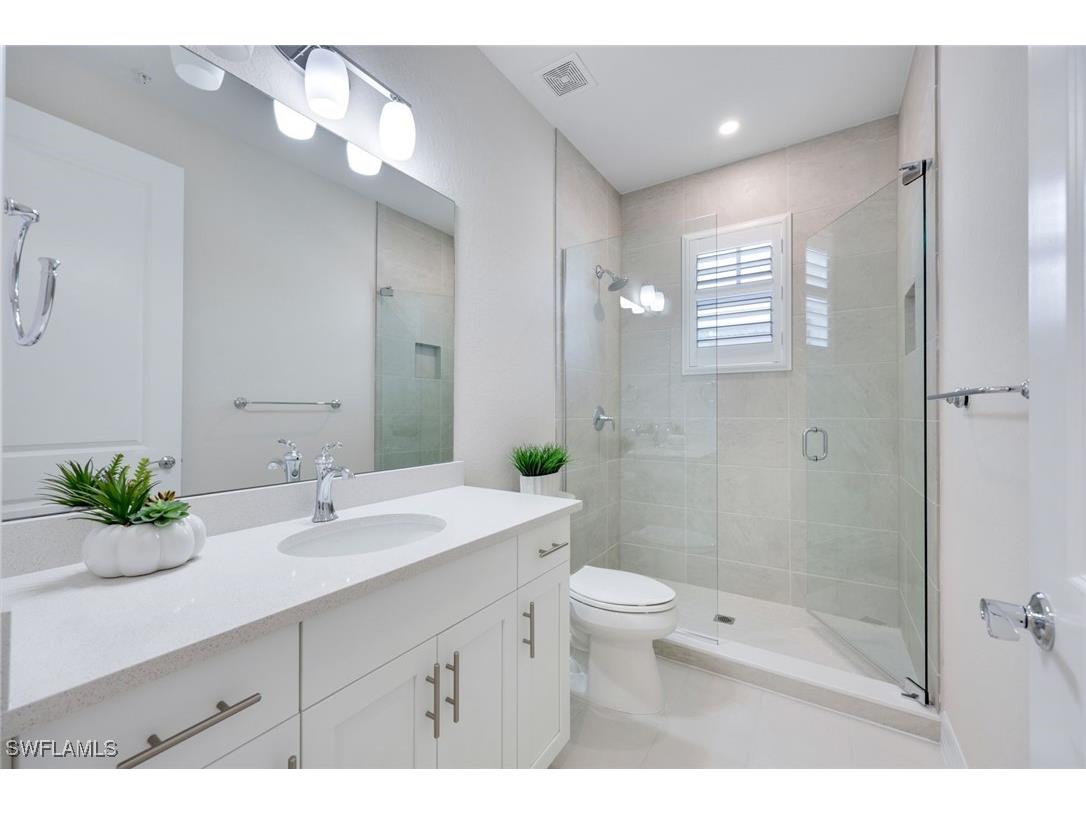 273 Indies Drive E #202 Naples FL 34114 225028459 image15