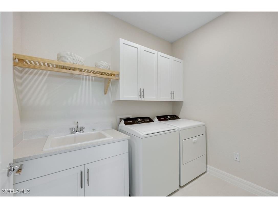 273 Indies Drive E #202 Naples FL 34114 225028459 image17