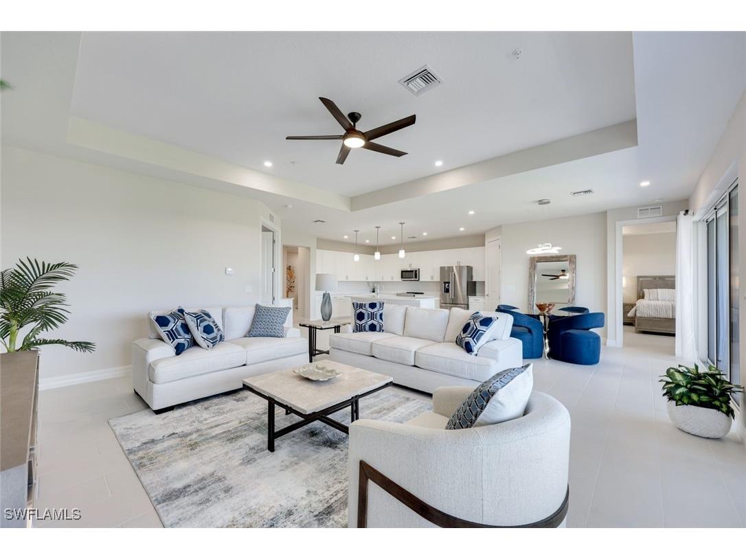 273 Indies Drive E #202 Naples FL 34114 225028459 image2