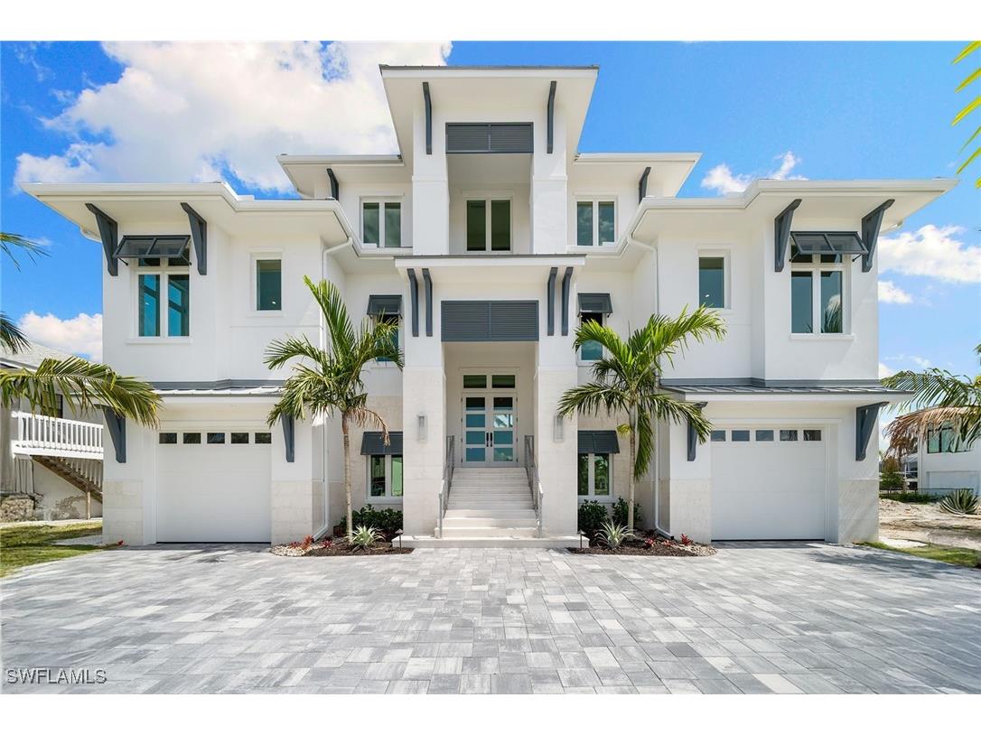 273 Trade Winds Avenue Naples FL 34108 225052556 image1