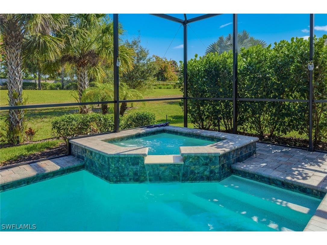2730 Aviamar Circle Naples FL 34114 226007676 image28