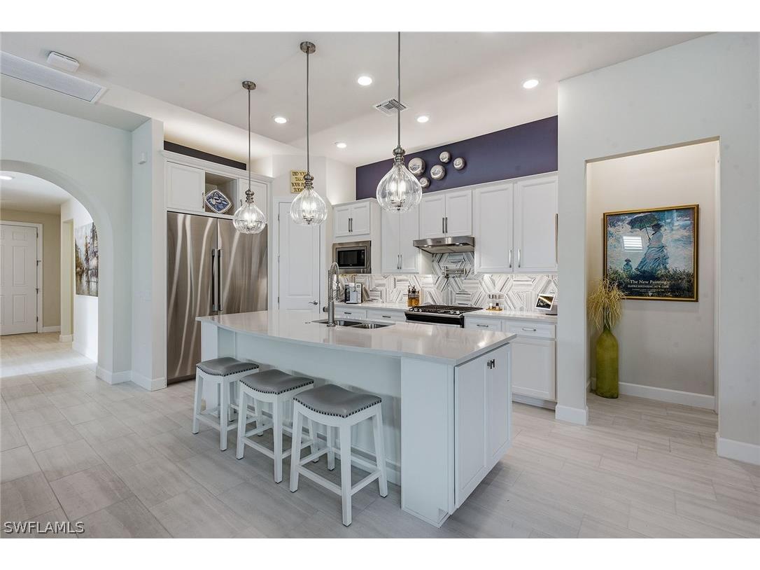 2730 Aviamar Circle Naples FL 34114 226007676 image8