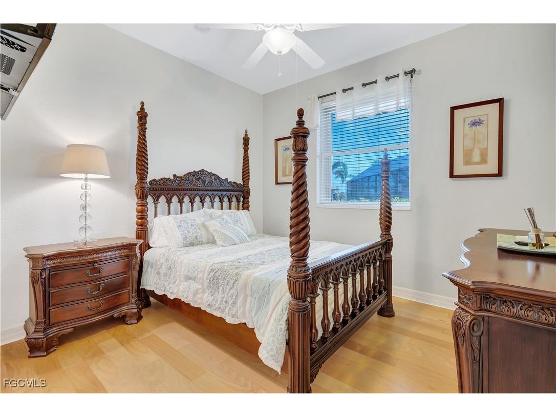 2730 NW 42nd Place Cape Coral FL 33993 2025020760 image17