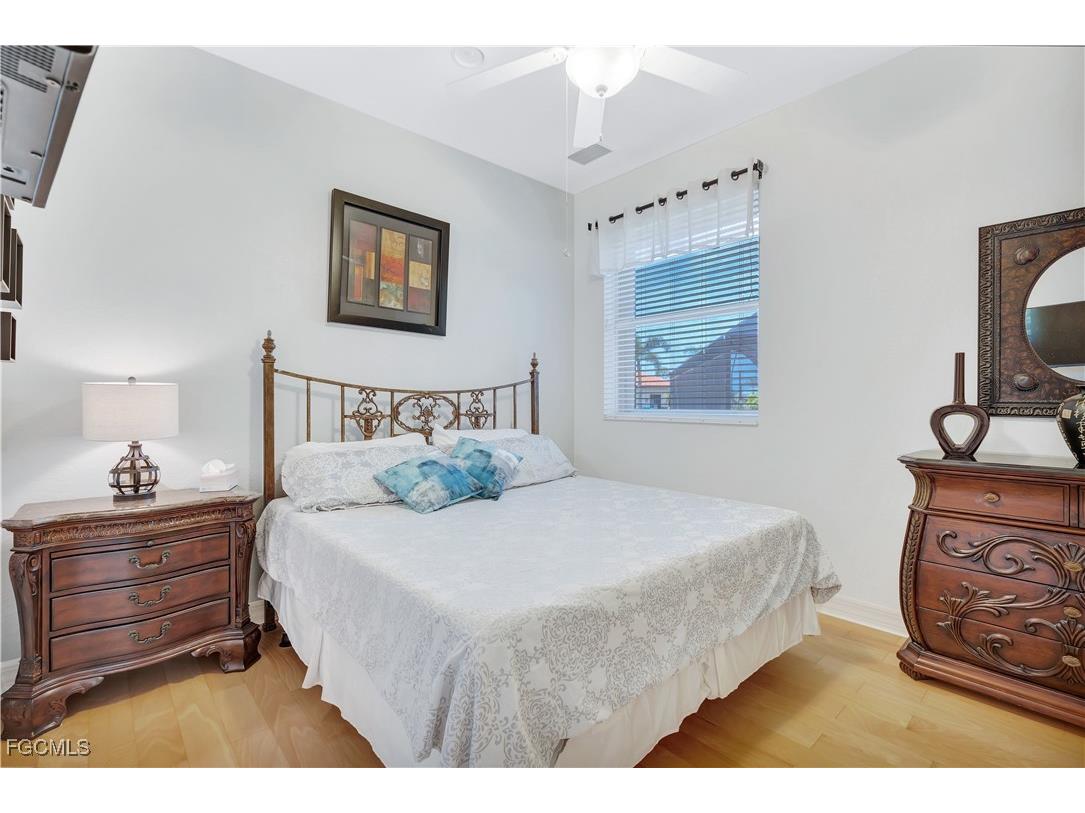 2730 NW 42nd Place Cape Coral FL 33993 2025020760 image18