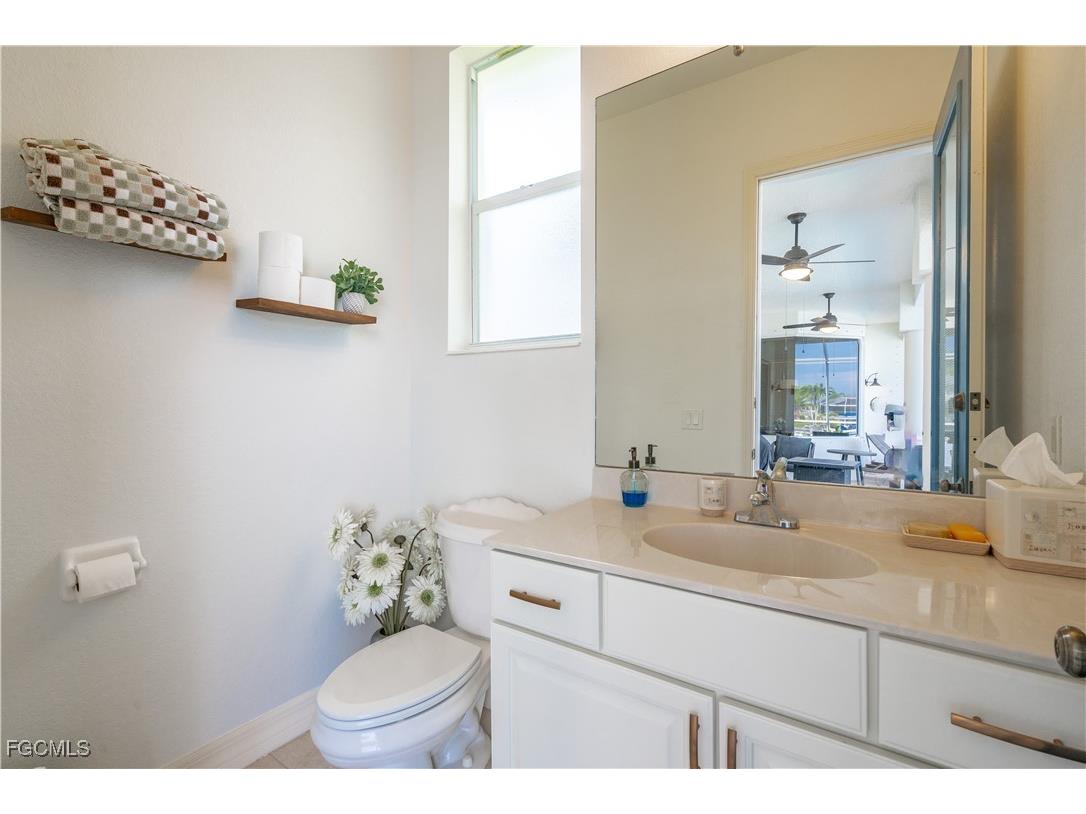 2730 NW 42nd Place Cape Coral FL 33993 2025020760 image27