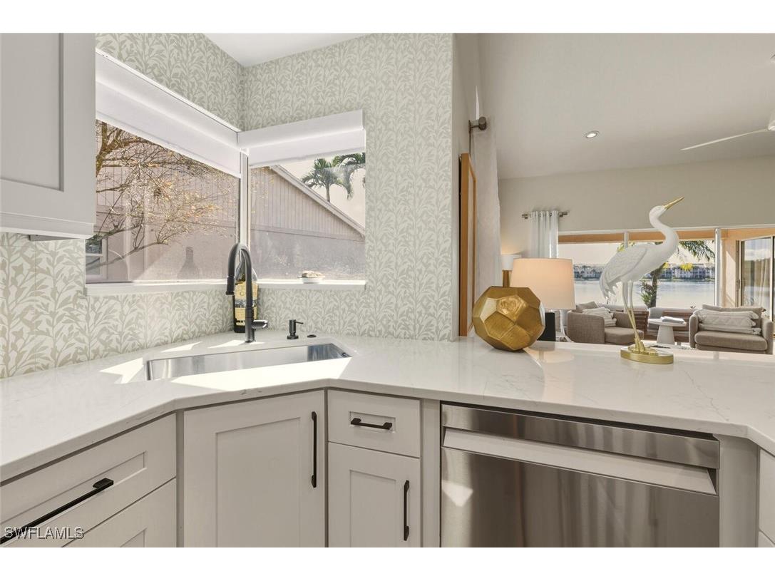 2730 Sailors Way Naples FL 34109 226005708 image16