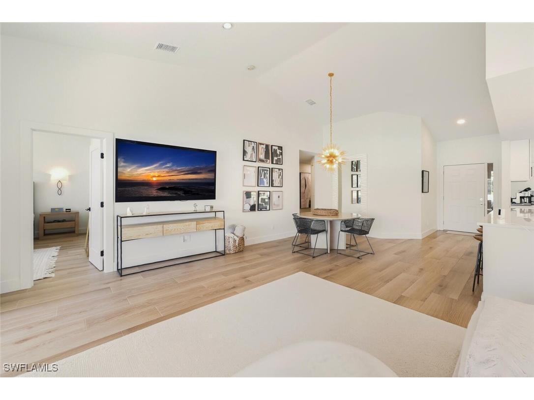 2730 Sailors Way Naples FL 34109 226005708 image9
