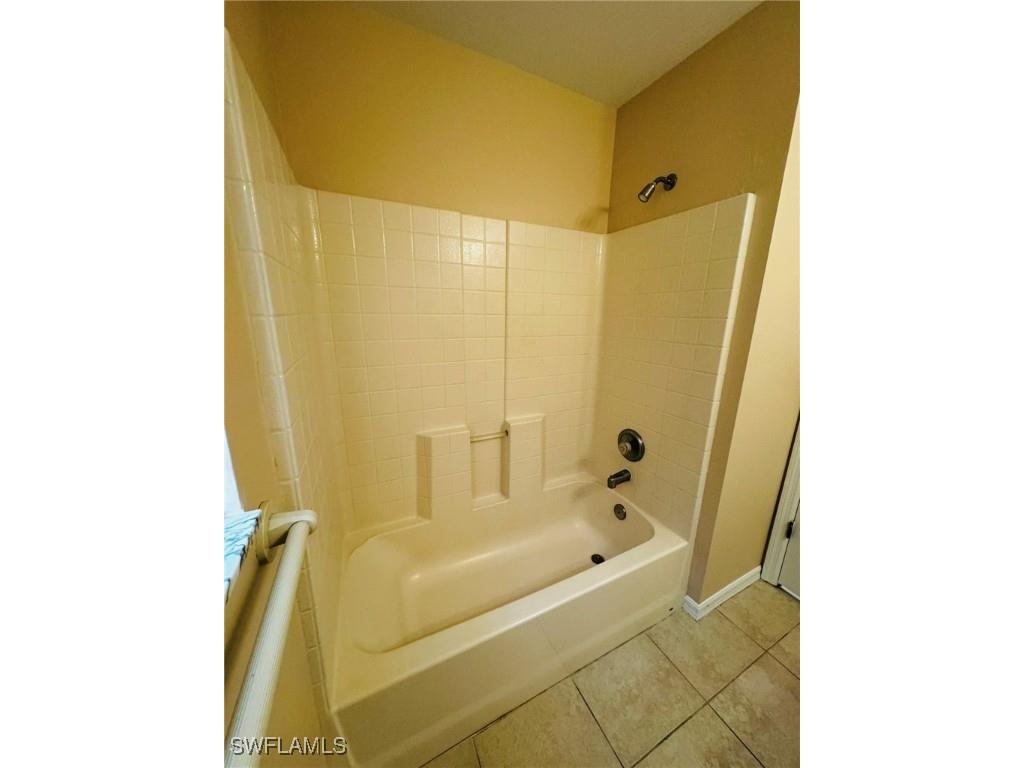 2732 NE 7th Place Cape Coral FL 33909 225060231 image9