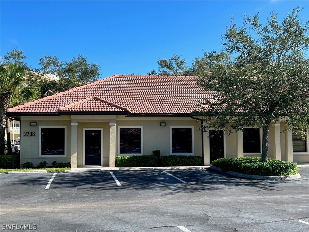 2733 Oak Ridge Court #101 AND 102 Fort Myers FL 33901 223052312 image1