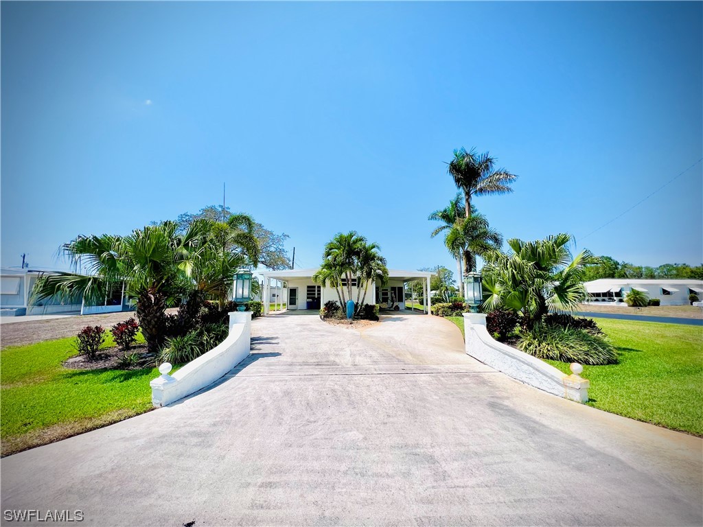 27330 Duvernay Drive Bonita Springs FL 34135 223026940 image1