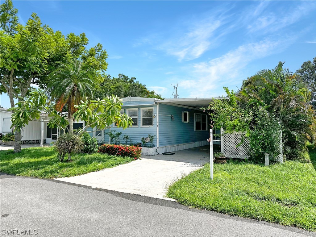 2734 Indianwood Drive North Fort Myers FL 33917 223063351 image1