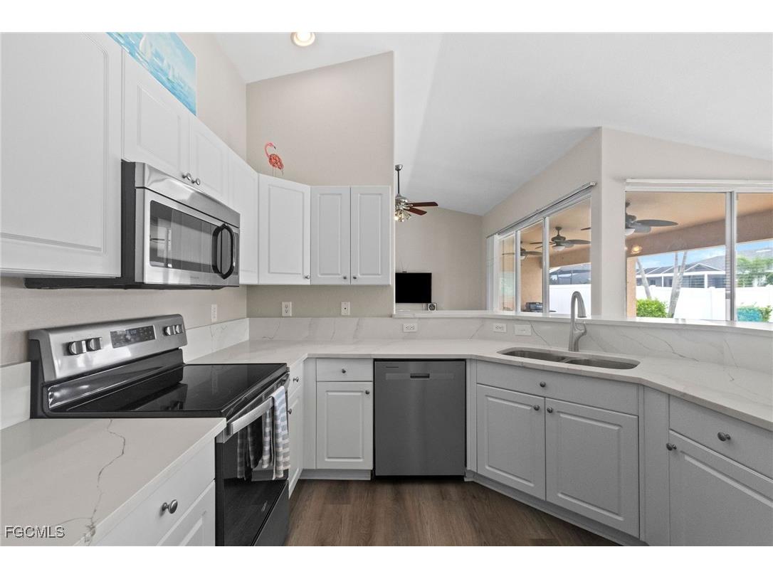 2734 SW 28th Avenue Cape Coral FL 33914 2025015843 image15