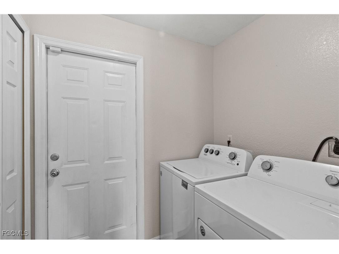 2734 SW 28th Avenue Cape Coral FL 33914 2025015843 image18