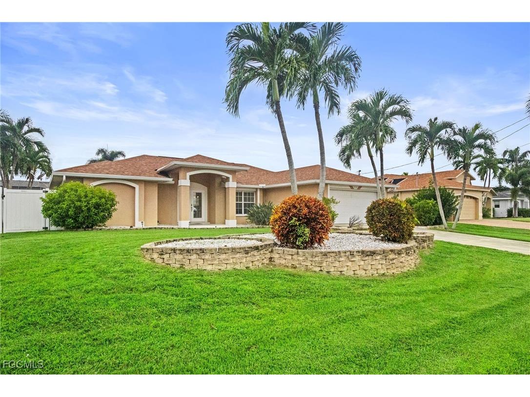 2734 SW 28th Avenue Cape Coral FL 33914 2025015843 image2