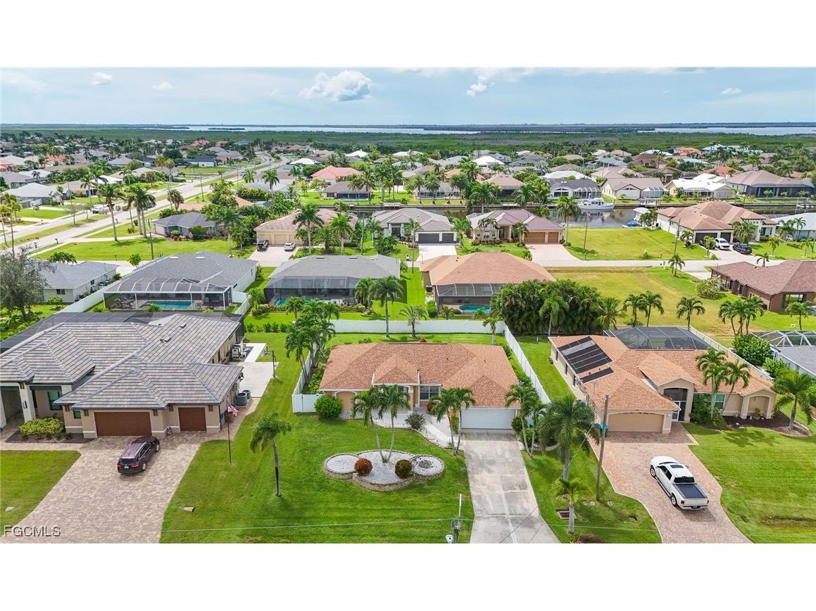 2734 SW 28th Avenue Cape Coral FL 33914 2025015843 image41