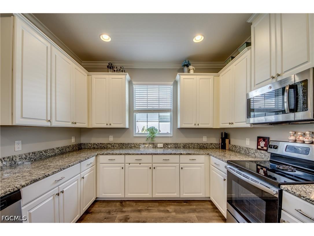 2734 Vareo Court Cape Coral FL 33991 2026022000 image14
