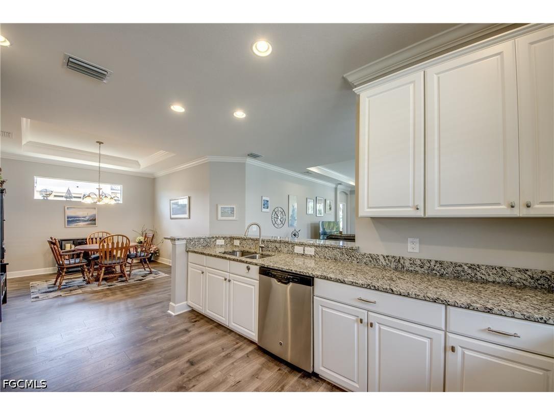 2734 Vareo Court Cape Coral FL 33991 2026022000 image15
