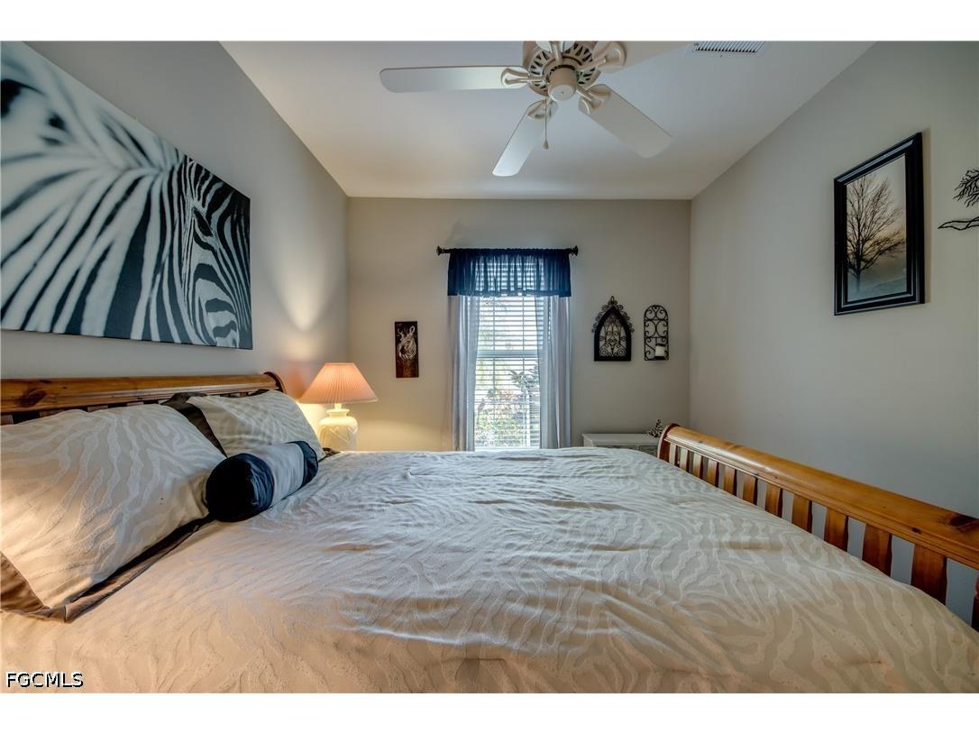 2734 Vareo Court Cape Coral FL 33991 2026022000 image33