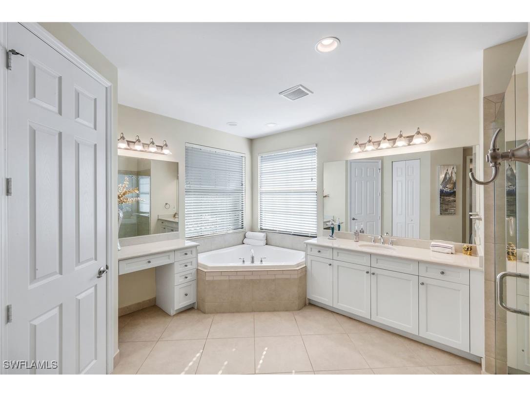 2735 Cinnamon Bay Circle Naples FL 34119 226001568 image22