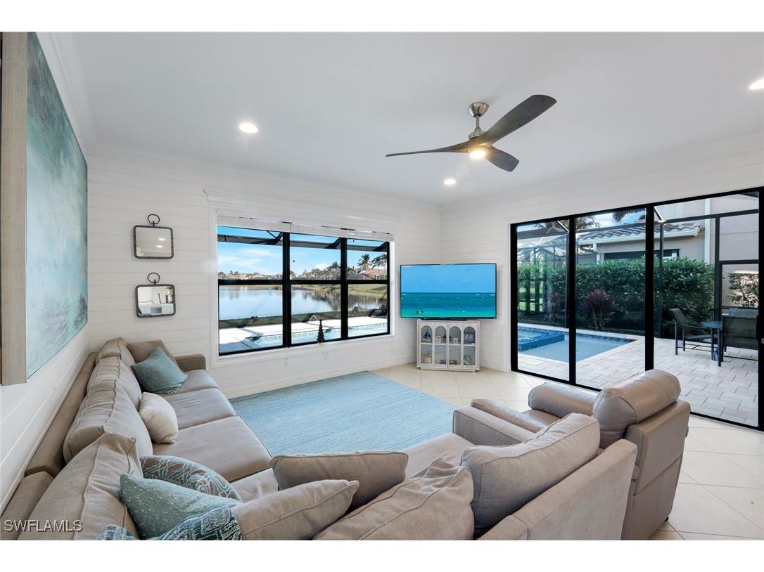 2735 Cinnamon Bay Circle Naples FL 34119 226001568 image5