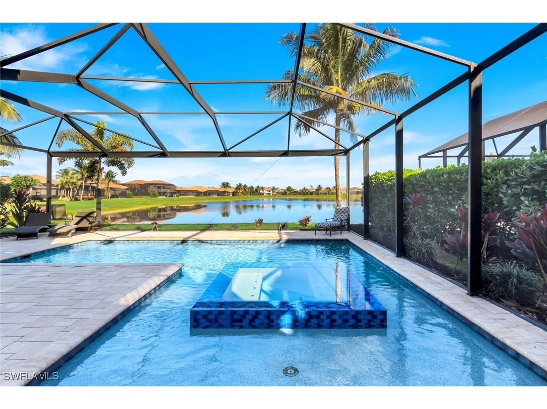 2735 Cinnamon Bay Circle Naples FL 34119 226001568 image6