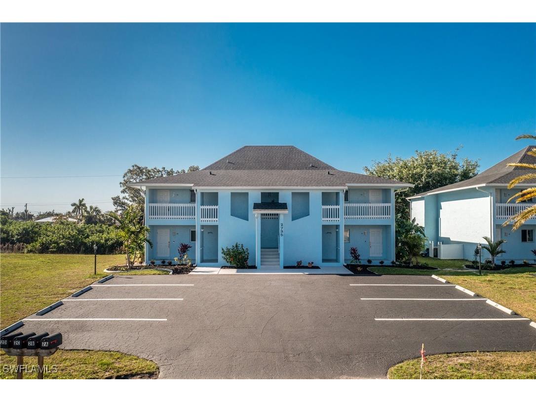 2735 Magdalina Drive #2C Punta Gorda FL 33950 225016821 image1