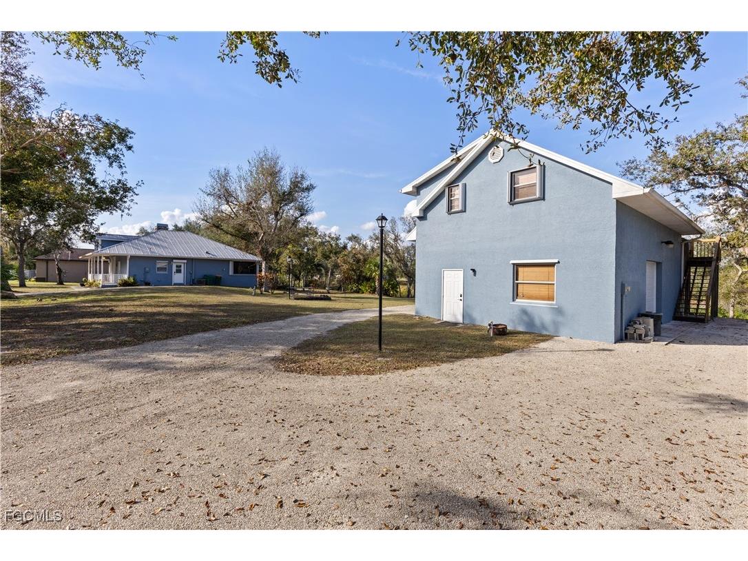 27350 San Carlos Drive Punta Gorda FL 33983 2026001730 image37