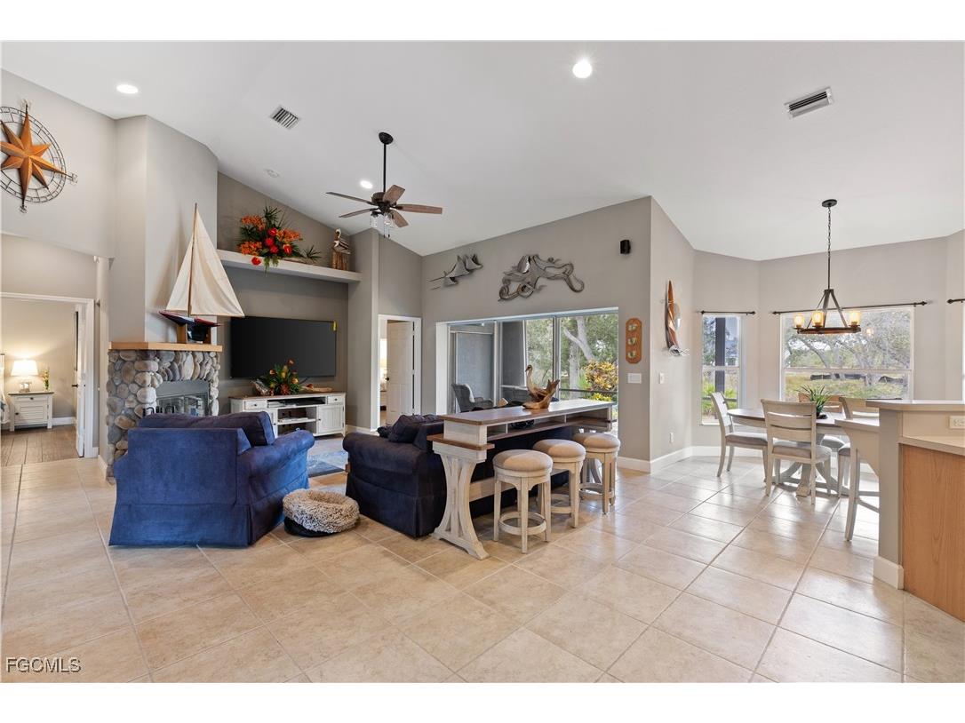 27350 San Carlos Drive Punta Gorda FL 33983 2026001730 image9