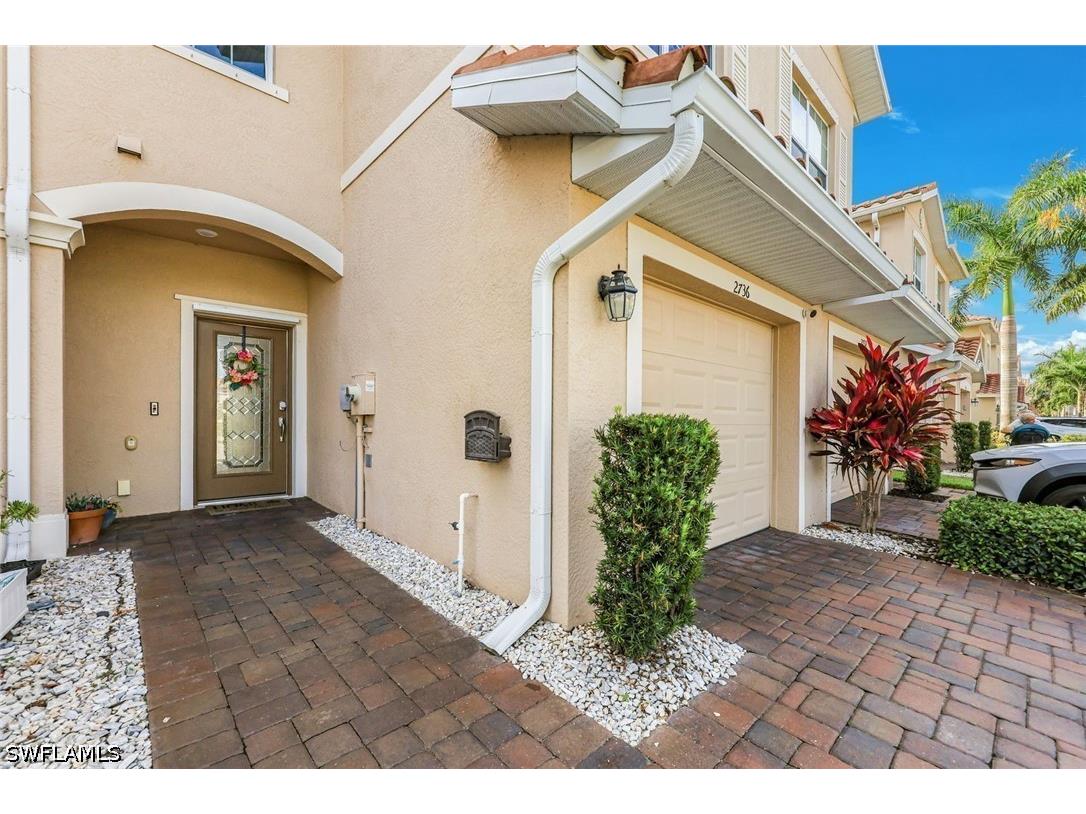 2736 Blossom Way Naples FL 34120 226020462 image2