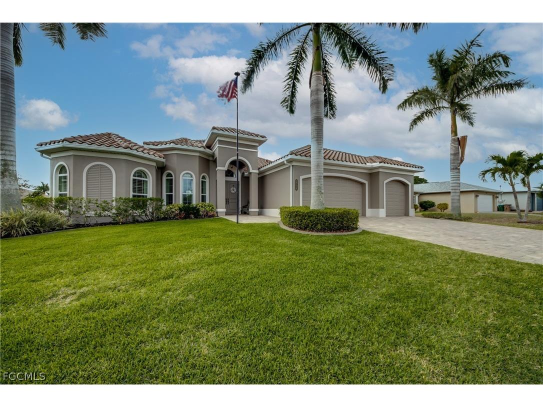2736 Miracle Parkway Cape Coral FL 33914 2026012477 image1