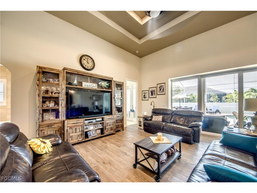 2736 Miracle Parkway Cape Coral FL 33914 2026012477 image10