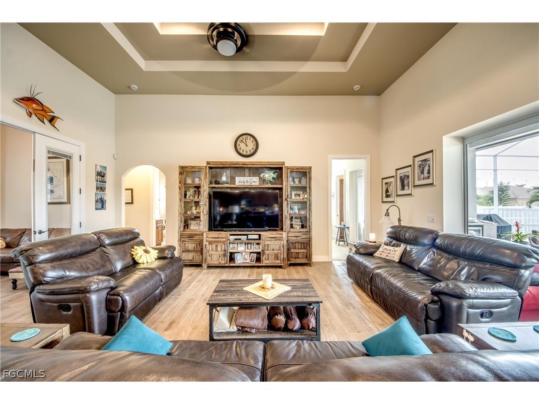 2736 Miracle Parkway Cape Coral FL 33914 2026012477 image11