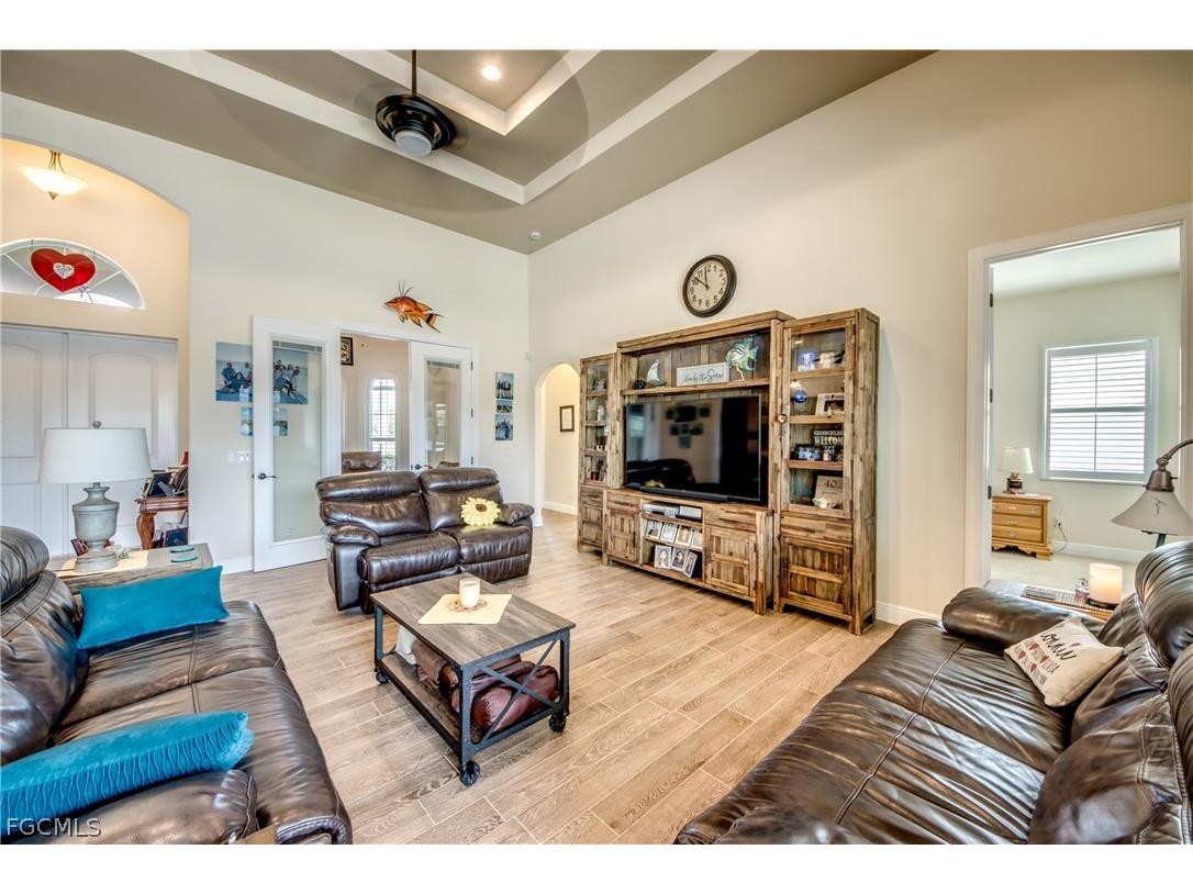 2736 Miracle Parkway Cape Coral FL 33914 2026012477 image12