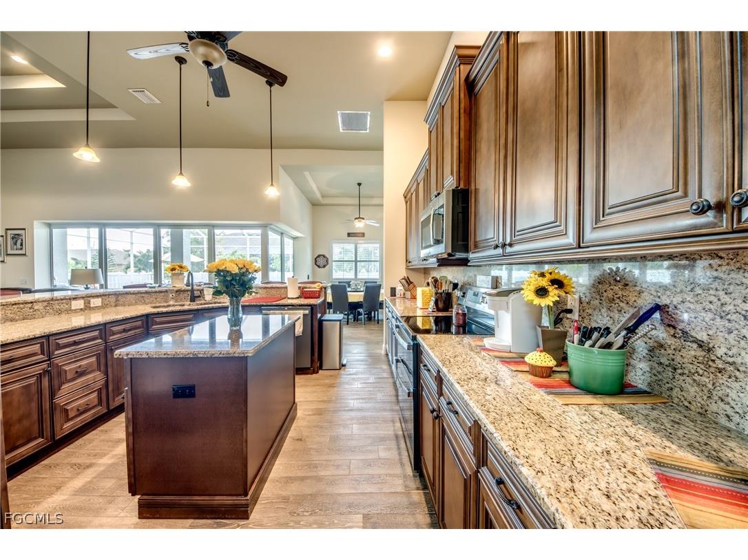 2736 Miracle Parkway Cape Coral FL 33914 2026012477 image22