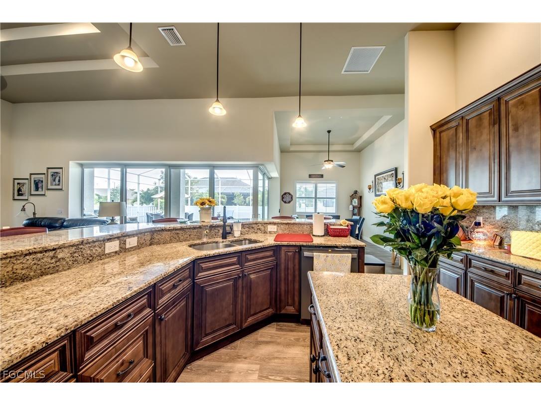 2736 Miracle Parkway Cape Coral FL 33914 2026012477 image23