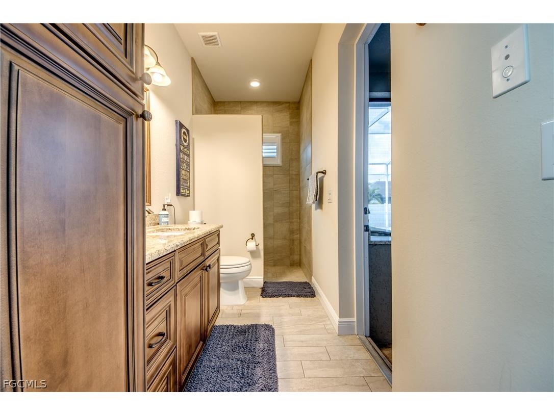 2736 Miracle Parkway Cape Coral FL 33914 2026012477 image30