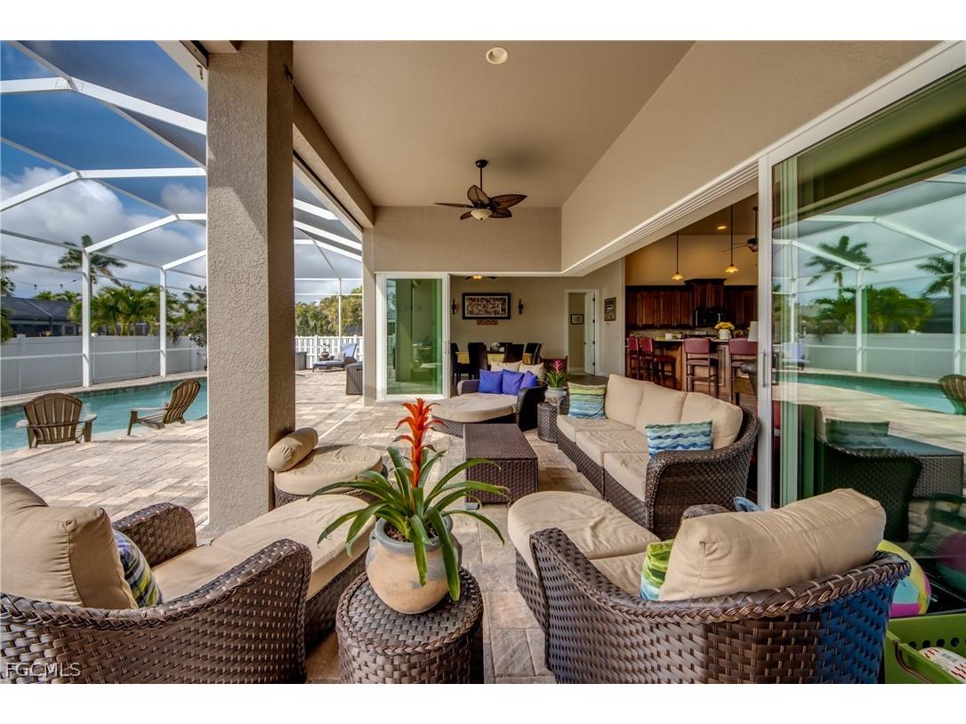 2736 Miracle Parkway Cape Coral FL 33914 2026012477 image5