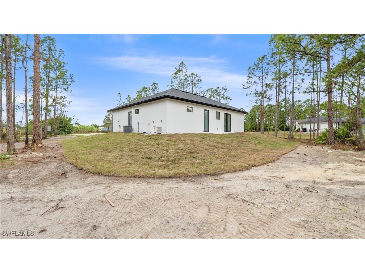 2737 48th Avenue NE Naples FL 34120 226002240 image36