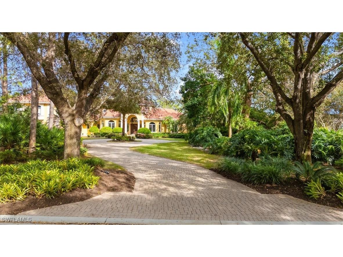 2737 Buckthorn Way Naples FL 34105 224093022 image1