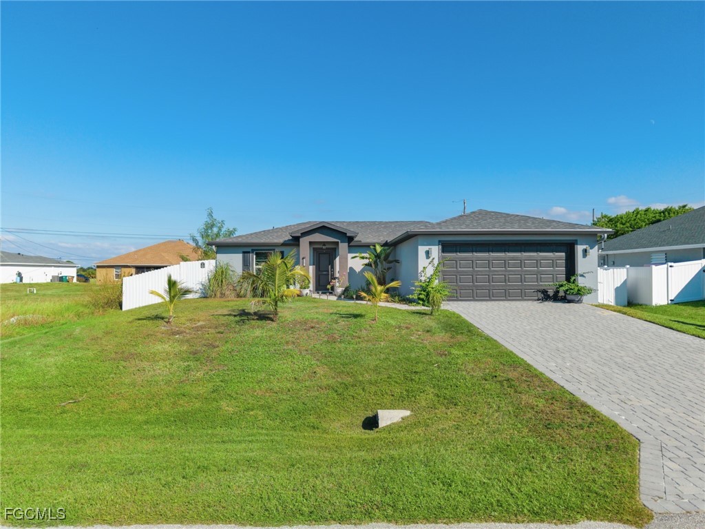 2737 NE 2nd Place Cape Coral FL 33909 2025018530 image1