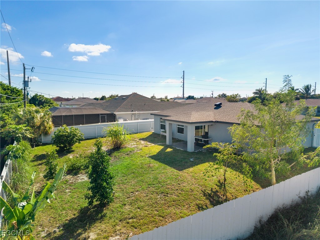 2737 NE 2nd Place Cape Coral FL 33909 2025018530 image34