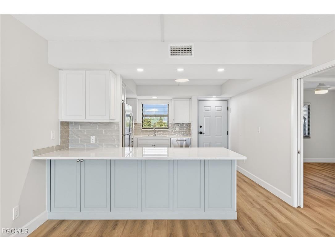 2737 W Gulf Drive #222 Sanibel FL 33957 2026001887 image11