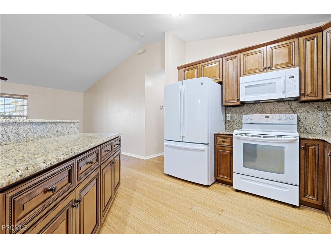 2738 NW 4th Terrace Cape Coral FL 33993 2025014465 image24